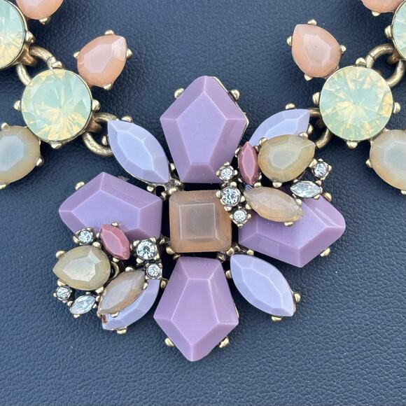 J. CREW Statement!  Lilac, Pale Green, Rhinestone Floral Collar Necklace - Picture 7 of 7